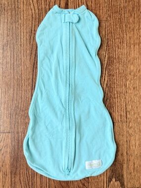 Woombie Aqua Infant Sleep Sack Swaddle - Size 0-3 months ( 5-13lbs)